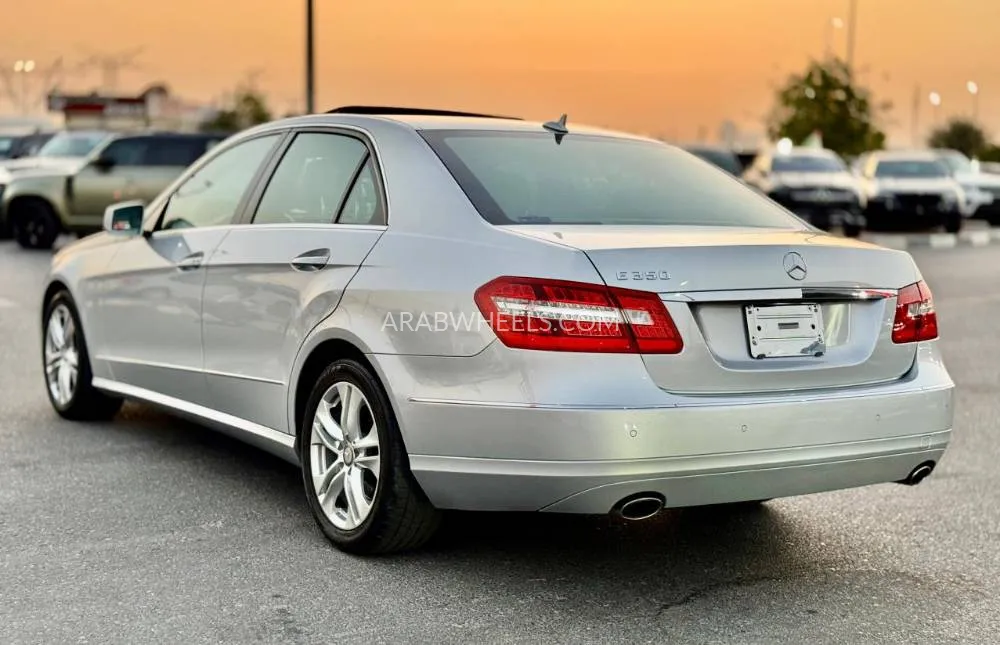 Mercedes Benz E Class 2009 for Sale in Dubai Image-5