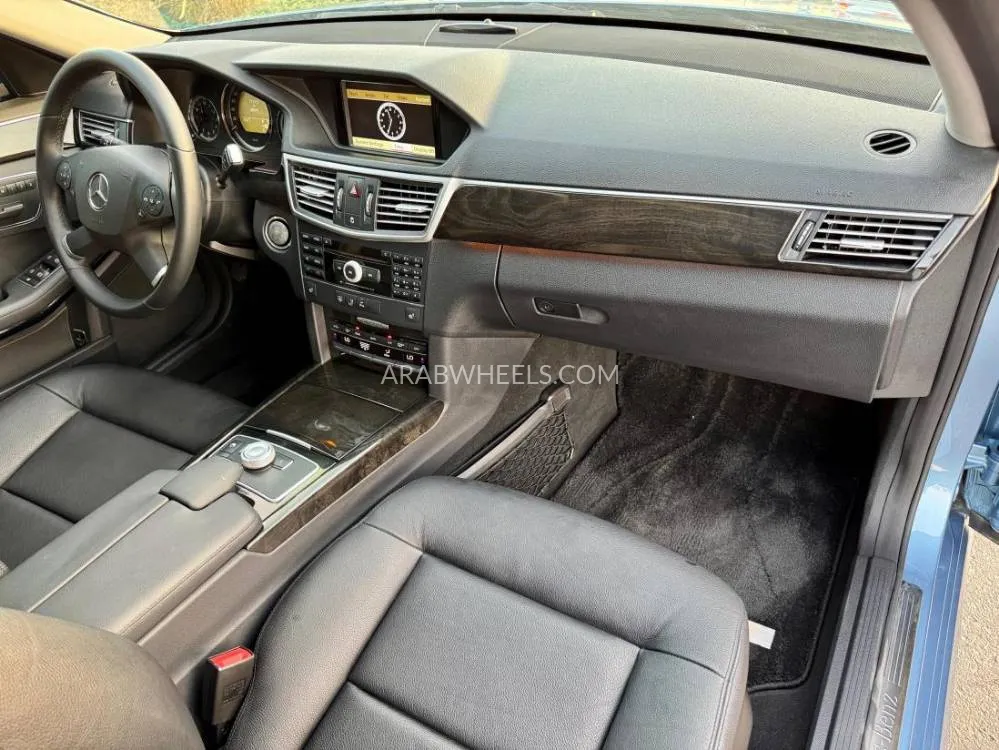 Mercedes Benz E Class 2010 for Sale in Dubai Image-13