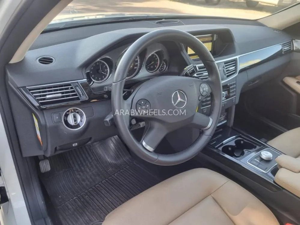 Mercedes Benz E Class 2011 for Sale in Dubai Image-5