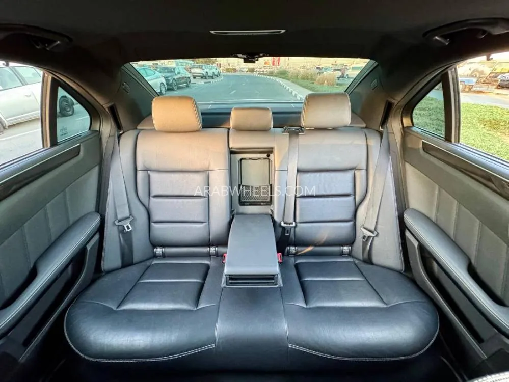 Mercedes Benz E Class 2012 for Sale in Dubai Image-12