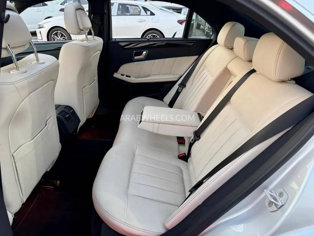 Mercedes Benz E Class 2014 for Sale in Dubai Image-10