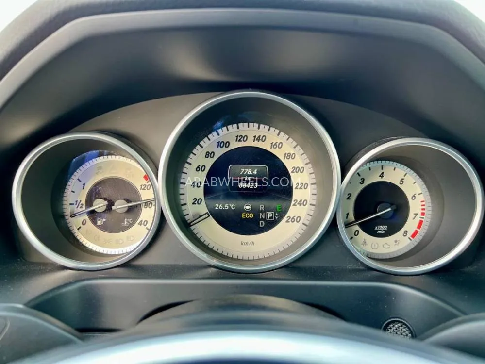 Mercedes Benz E Class 2015 for Sale in Dubai Image-11