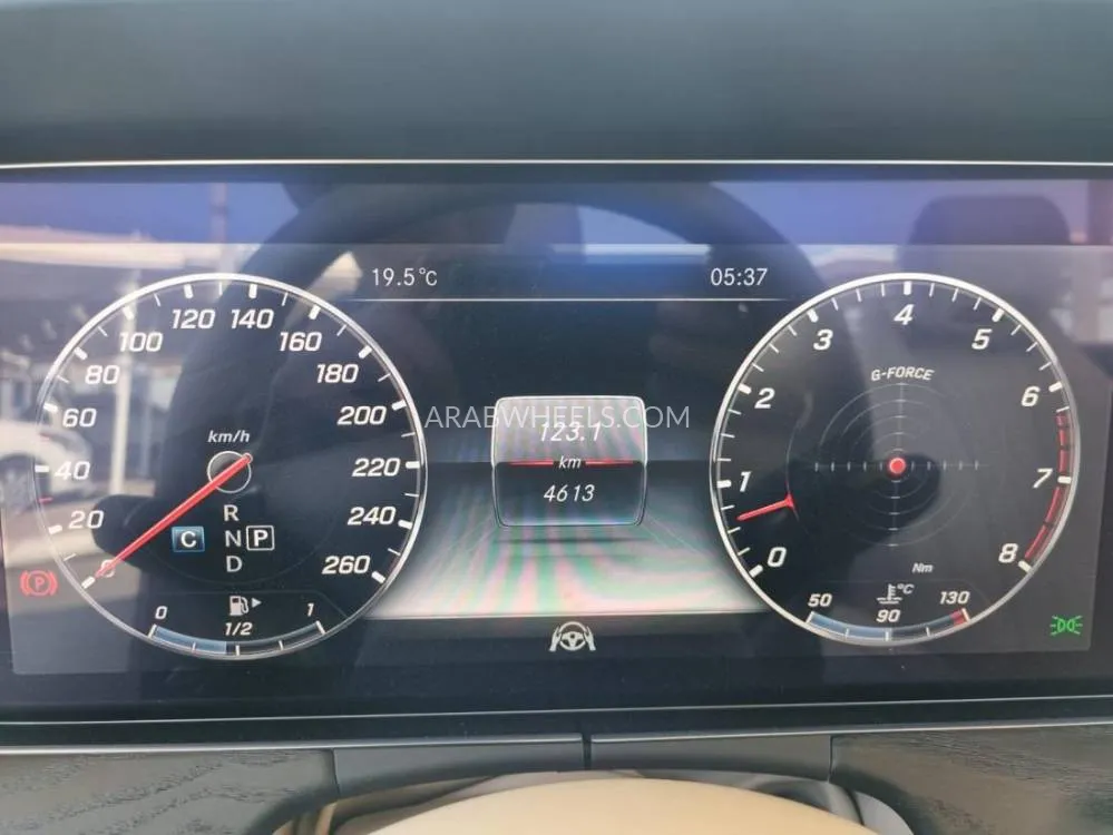 Mercedes Benz E Class 2018 for Sale in Dubai Image-12