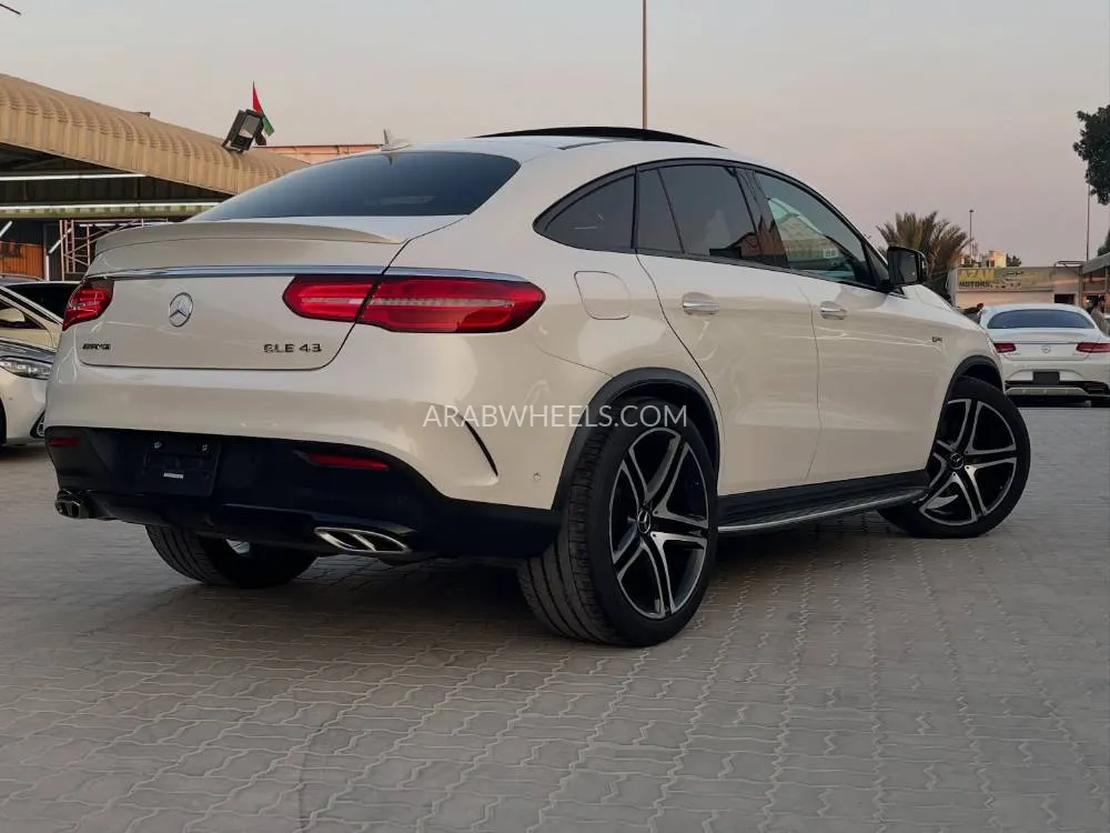 Mercedes Benz GLE Class 2017 for Sale in Ajman Image-19