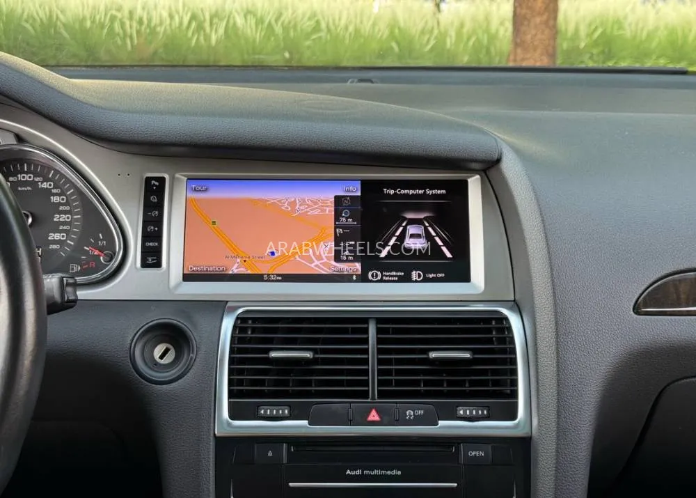 أودي Q7 2014 for Sale in دبي Image-5