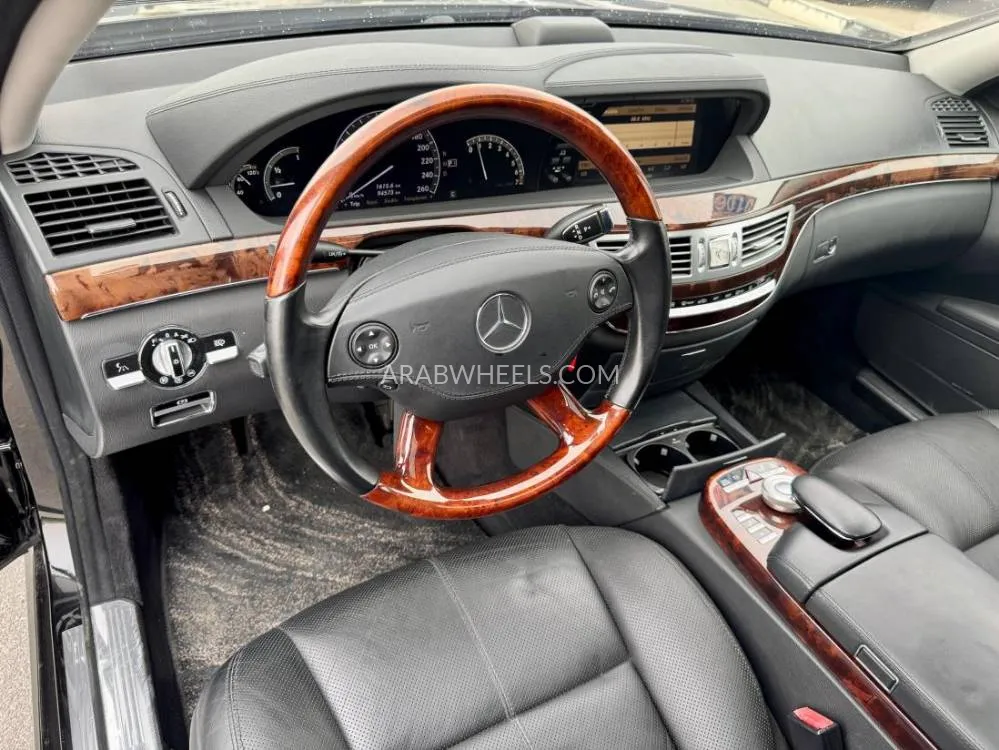 Mercedes Benz CLS Class 2007 for Sale in Dubai Image-8