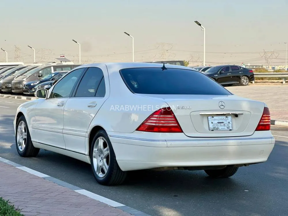 Mercedes Benz CLS Class 2004 for Sale in Dubai Image-5