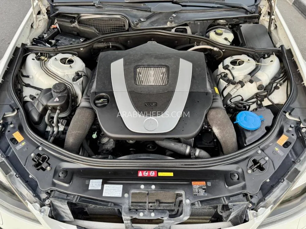 Mercedes Benz CLS Class 2006 for Sale in Dubai Image-14