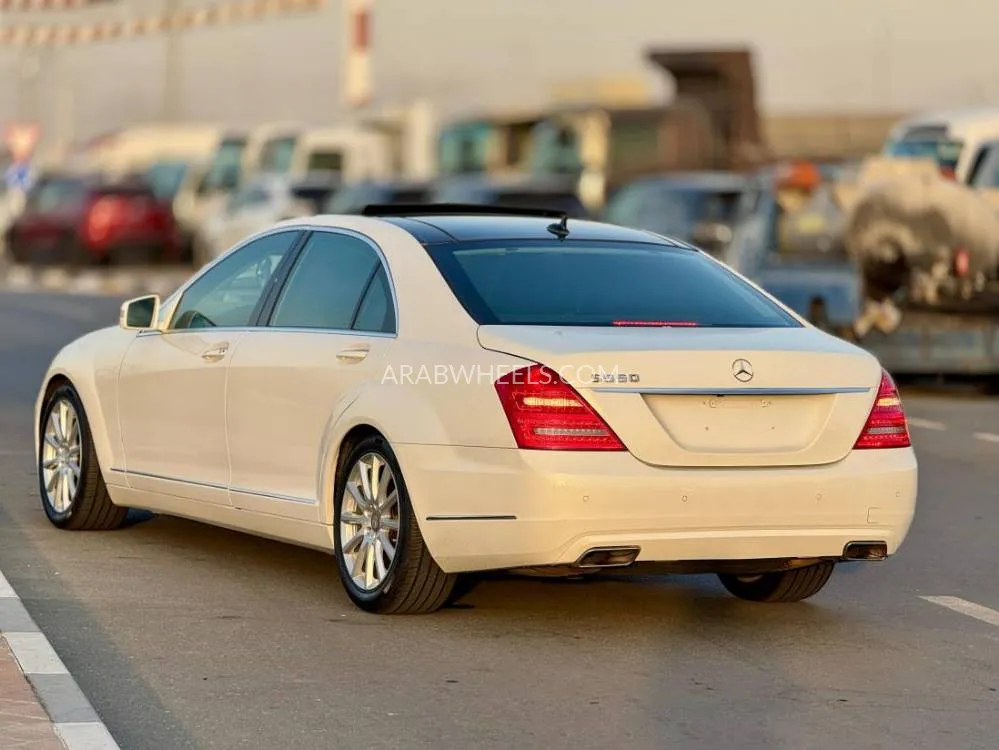 Mercedes Benz CLS Class 2011 for Sale in Dubai Image-5