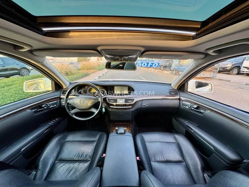 Mercedes Benz CLS Class 2011 for Sale in Dubai Image-11