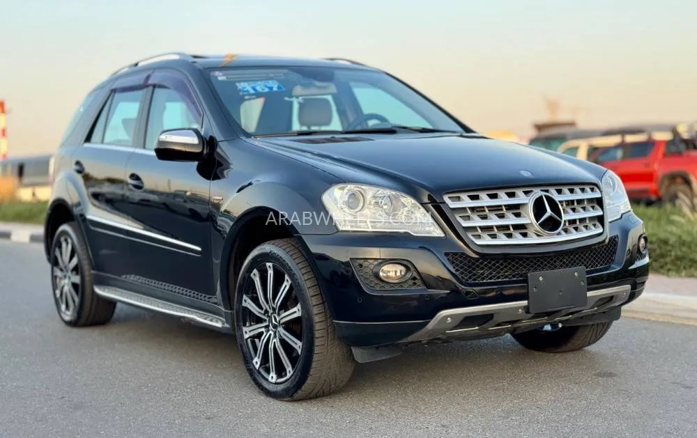مرسيدس بنز ML Class 2010 for Sale in دبي Image-2
