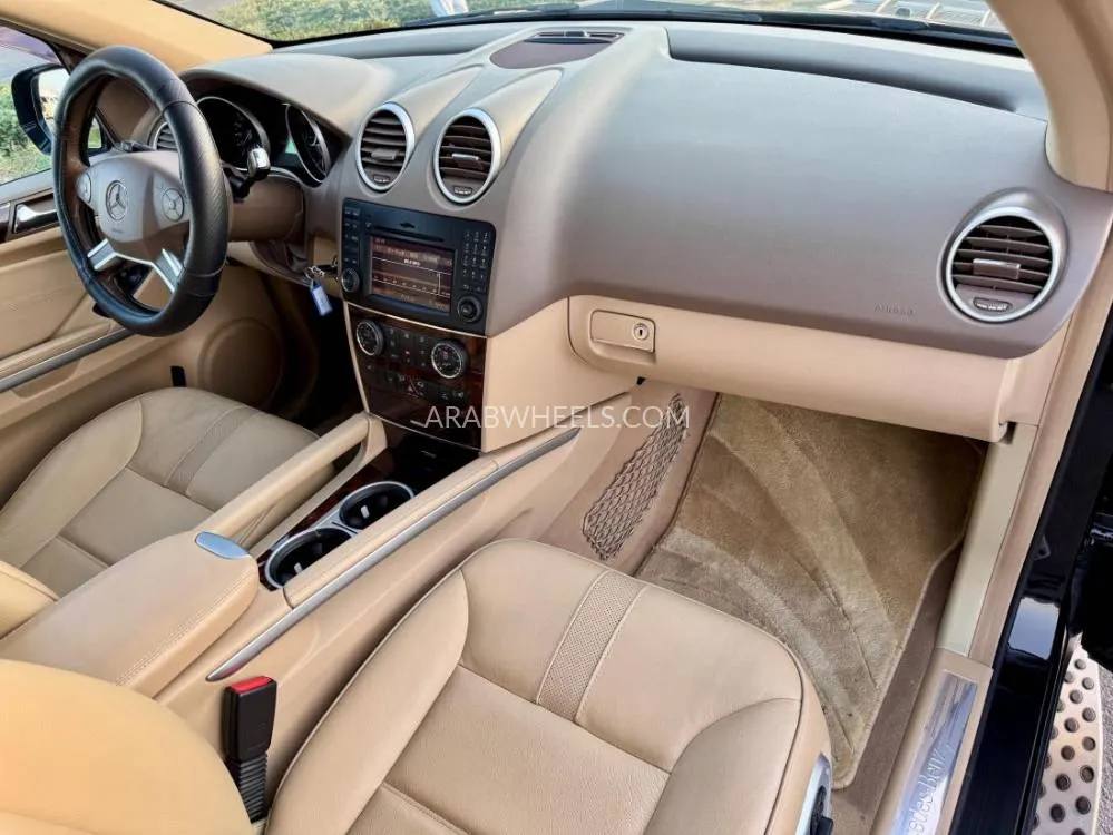 مرسيدس بنز ML Class 2010 for Sale in دبي Image-12