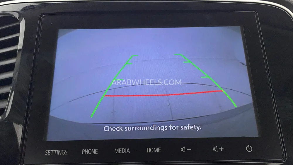 Mitsubishi Outlander 2023 for Sale in Dubai Image-16