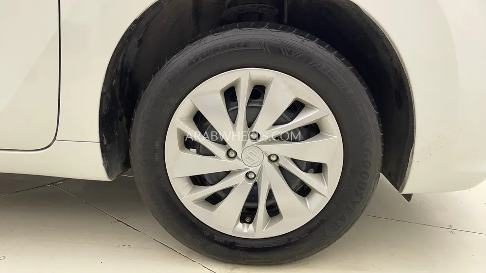 Suzuki Baleno 2024 for Sale in Dubai Image-10