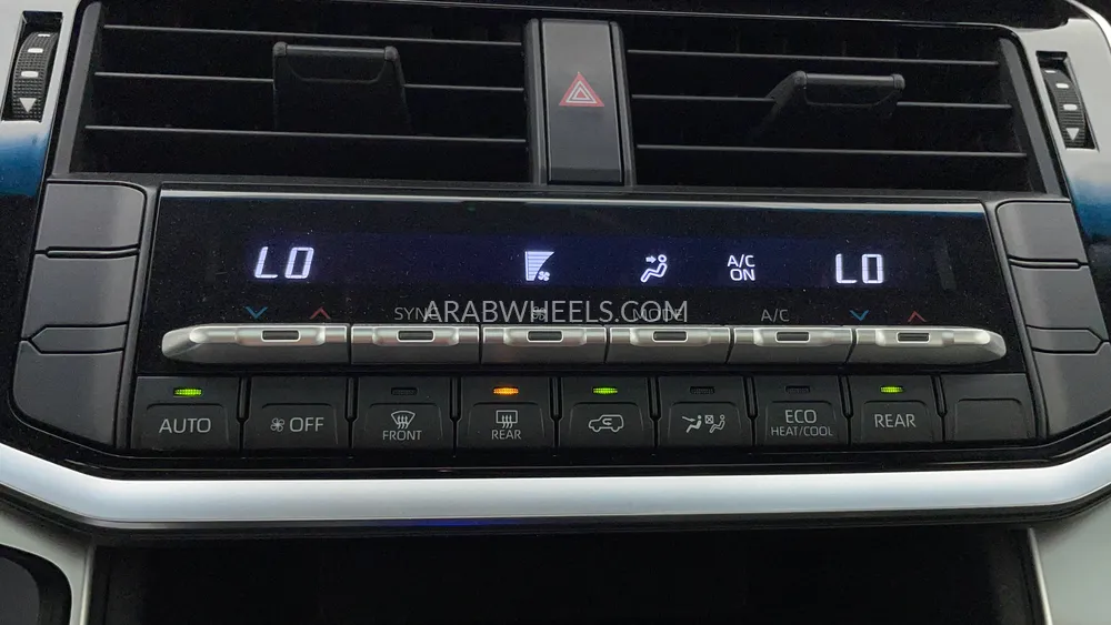 تويوتا لاند كروزر 2024 for Sale in دبي Image-46