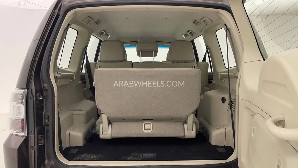 Mitsubishi Pajero 2017 for Sale in Dubai Image-26