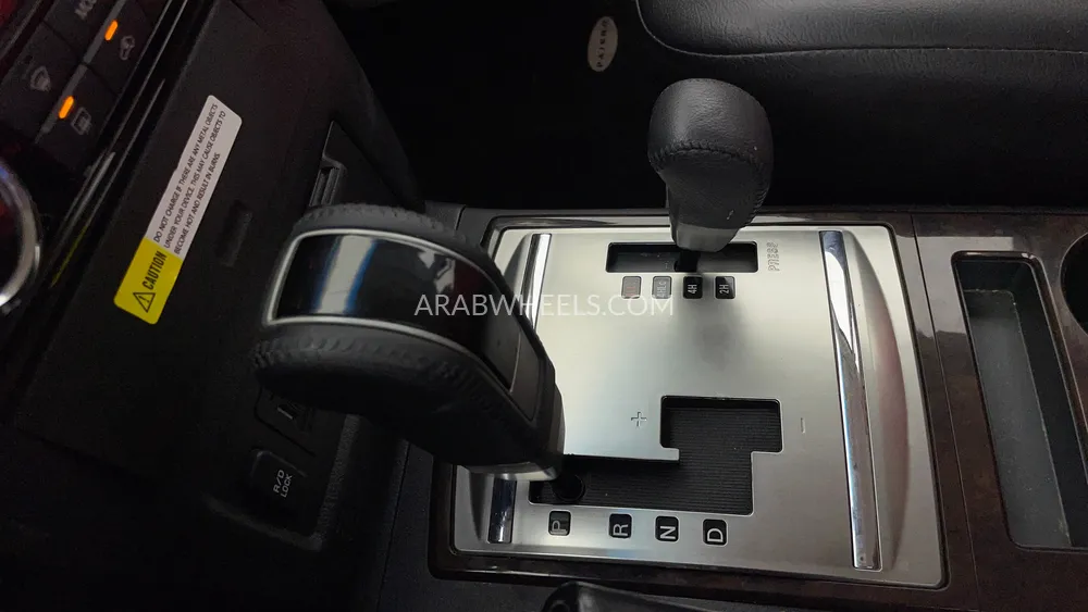 Mitsubishi Pajero 2020 for Sale in Dubai Image-18