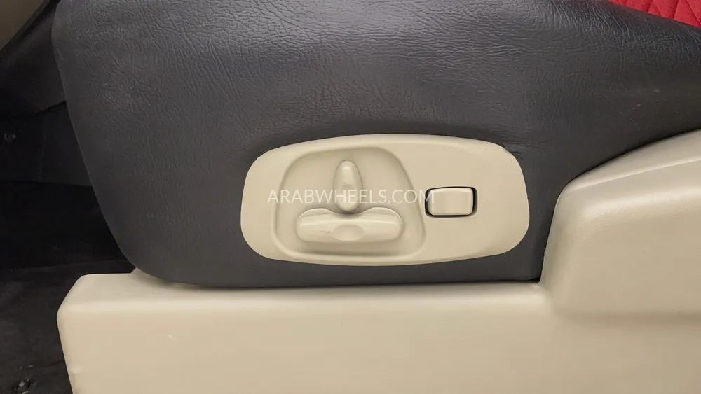 Mitsubishi Pajero 2020 for Sale in Dubai Image-21