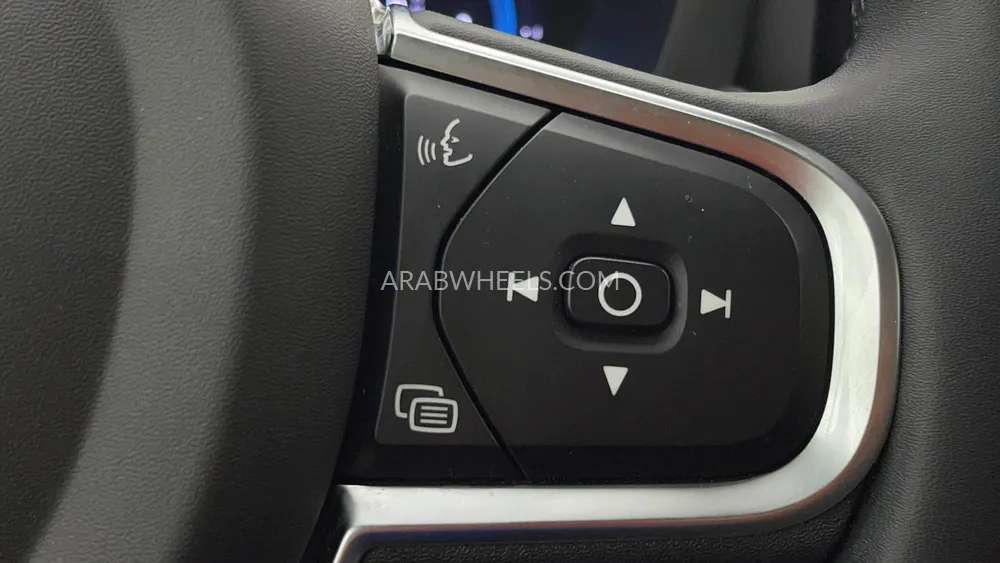 Volvo XC60 2023 for Sale in Dubai Image-49