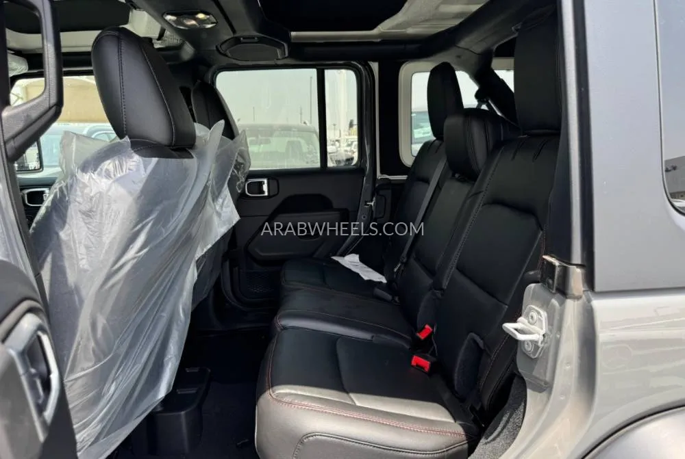 جيب رانجلر 2022 for Sale in دبي Image-7