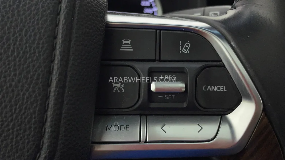 Toyota Land Cruiser 2023 for Sale in Dubai Image-20