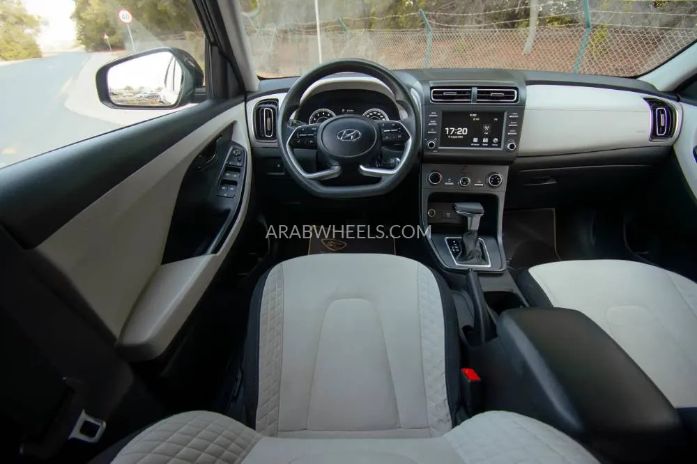 هيونداي كريتا 2020 for Sale in الشارقة Image-9