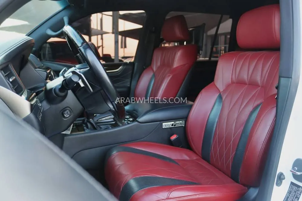 Lexus LX 2019 for Sale in Sharjah Image-6