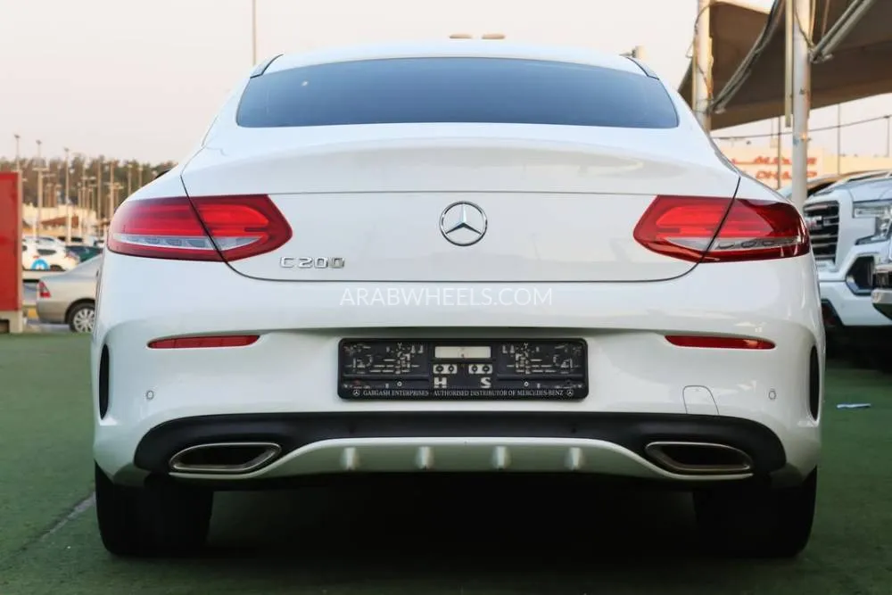 Mercedes Benz C Class 2018 for Sale in Sharjah Image-4