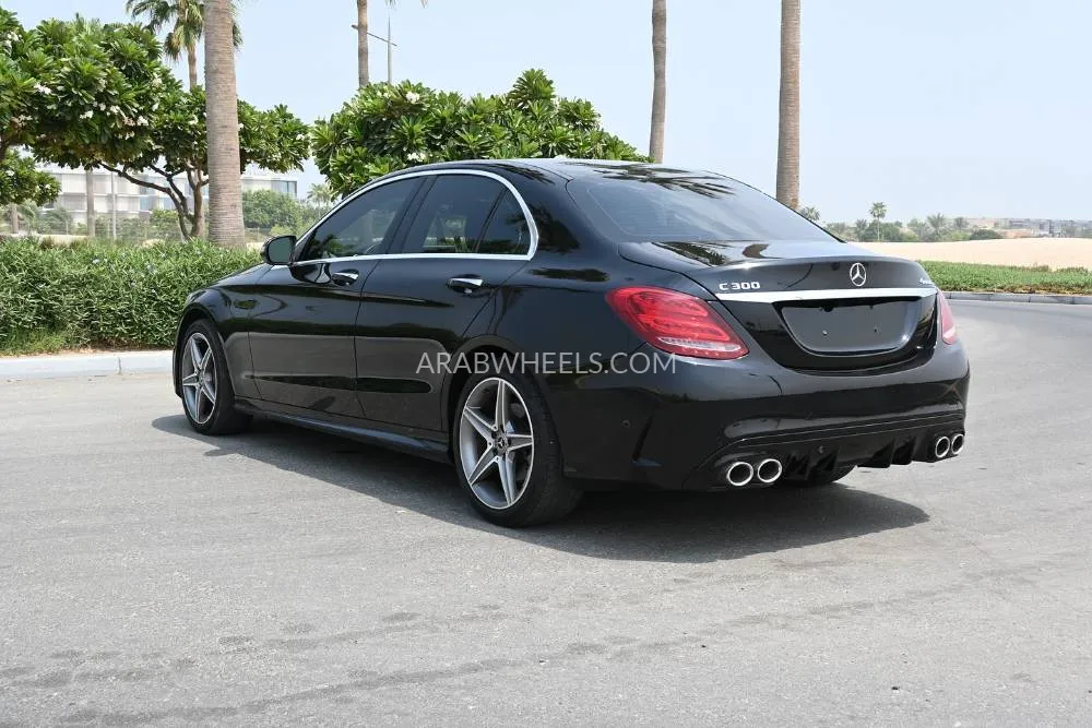 Mercedes Benz C Class 2018 for Sale in Ajman Image-10