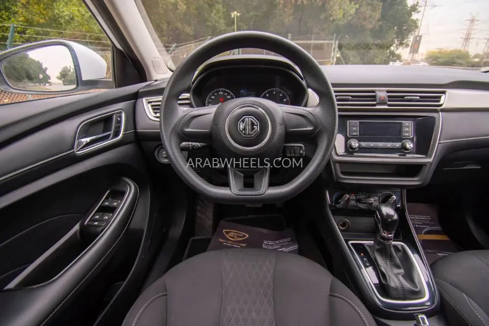 MG 1.5 AT COM 2020 for Sale in Sharjah Image-9