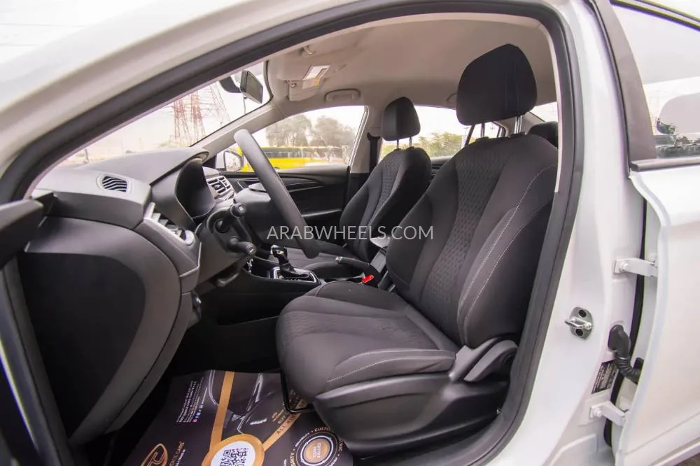 MG 1.5 AT COM 2020 for Sale in Sharjah Image-10