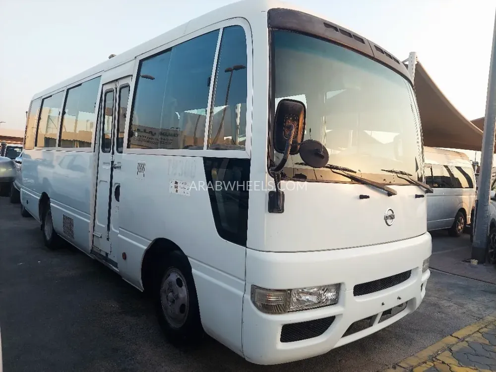 Nissan Civilian 2009 for Sale in Sharjah Image-3