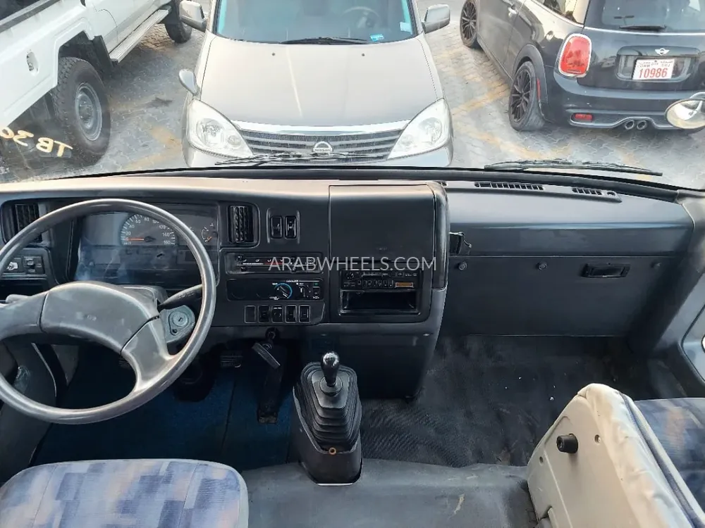 Nissan Civilian 2009 for Sale in Sharjah Image-8