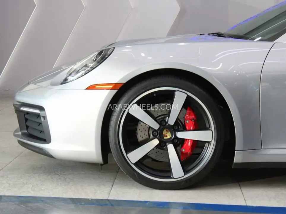 Porsche 911 2021 for Sale in Dubai Image-4