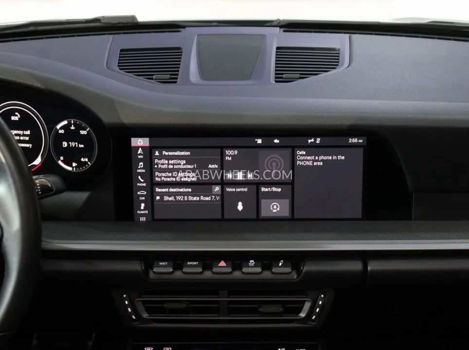 Porsche 911 2021 for Sale in Dubai Image-11