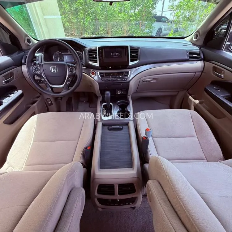 Honda Pilot 2017 for Sale in Ajman Image-4