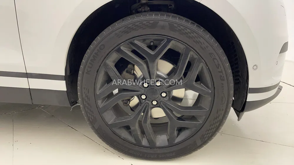 لاند روفر رينج روفر فيلار 2018 for Sale in دبي Image-10