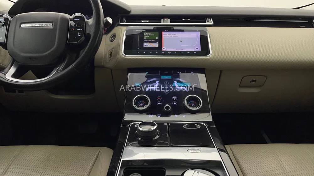 لاند روفر رينج روفر فيلار 2018 for Sale in دبي Image-14