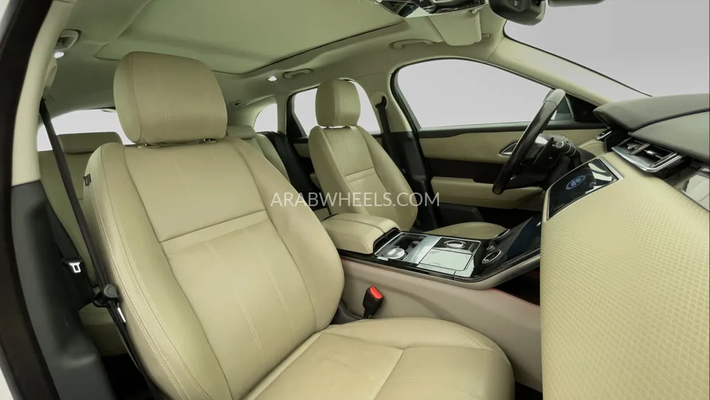 لاند روفر رينج روفر فيلار 2018 for Sale in دبي Image-26