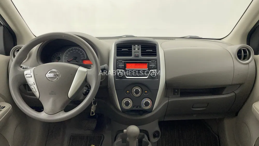 Nissan Sunny 2022 for Sale in Dubai Image-12