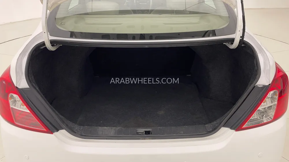 Nissan Sunny 2022 for Sale in Dubai Image-22