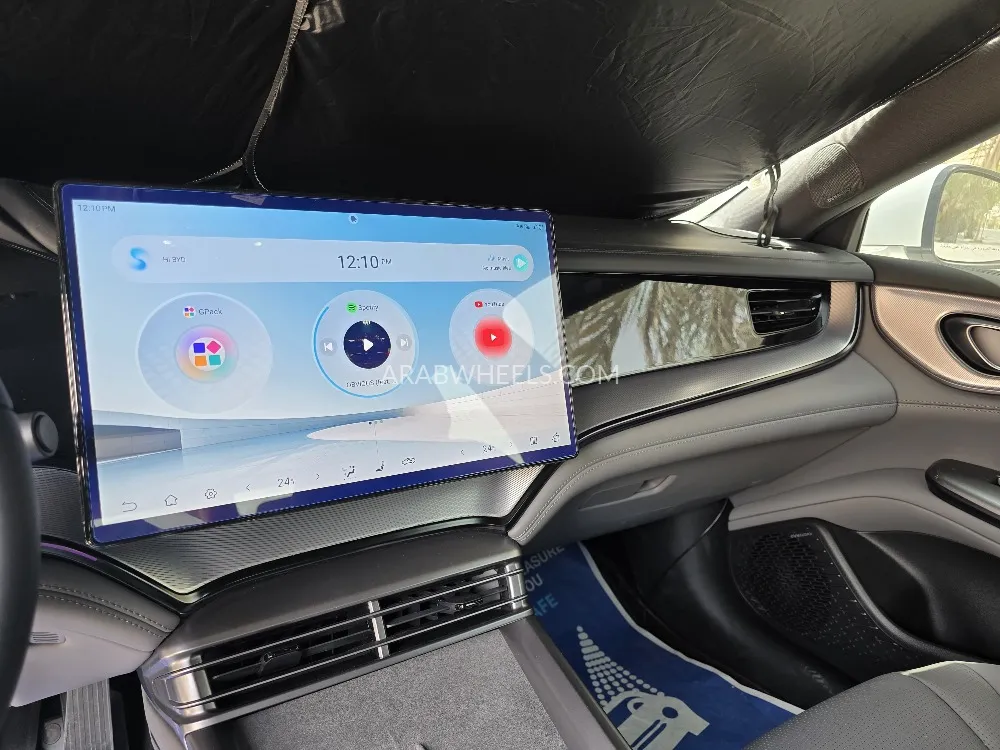 BYD Seal 2025 for Sale in Abu Dhabi Image-2