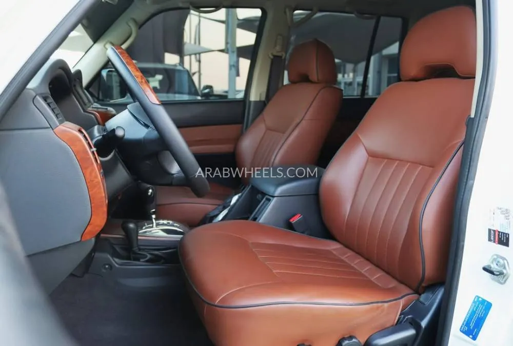 Nissan Patrol 2022 for Sale in Sharjah Image-6