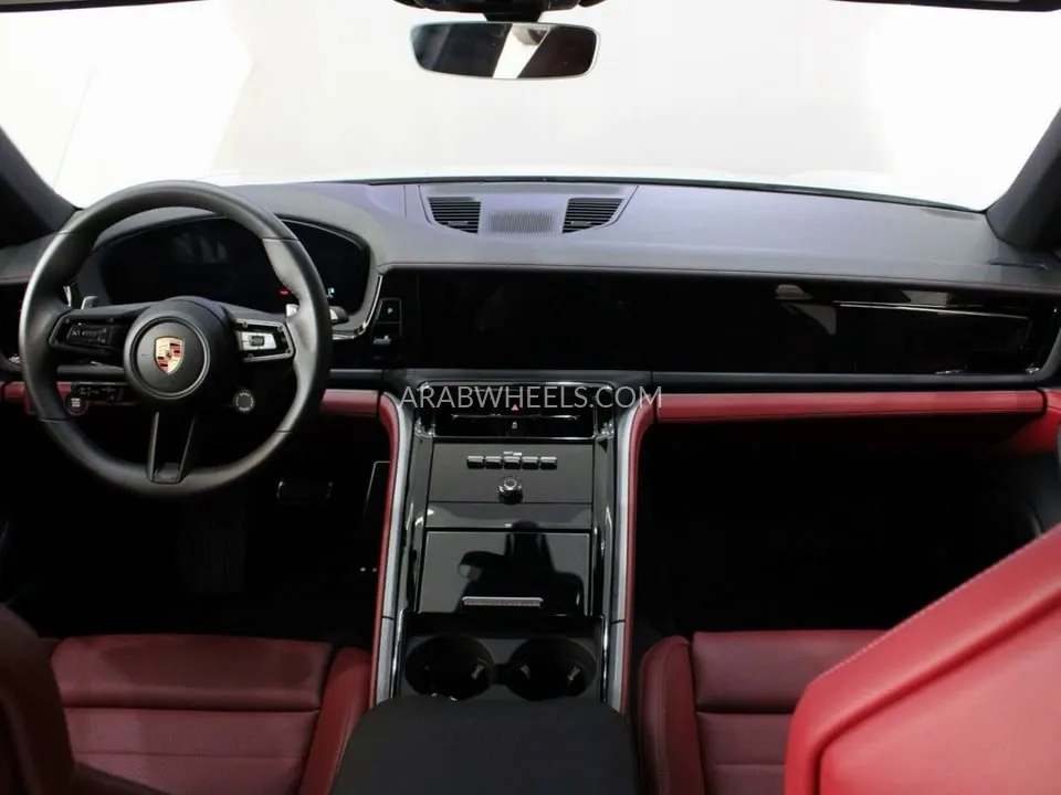 Porsche Panamera 2025 for Sale in Dubai Image-9