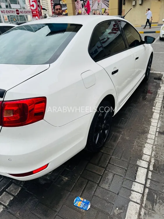 Volkswagen Jetta 2012 for Sale in Dubai Image-5