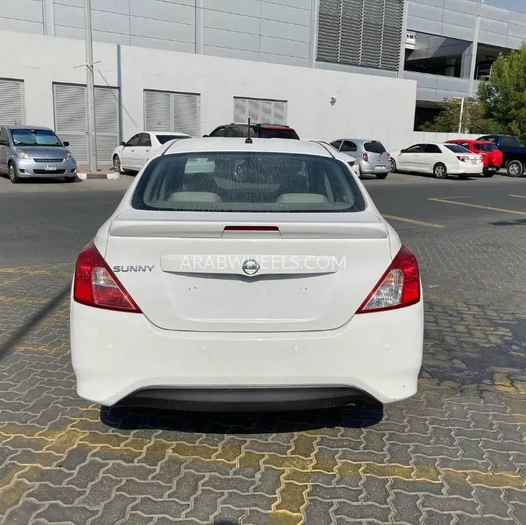Nissan Sunny 2018 for Sale in Sharjah Image-4