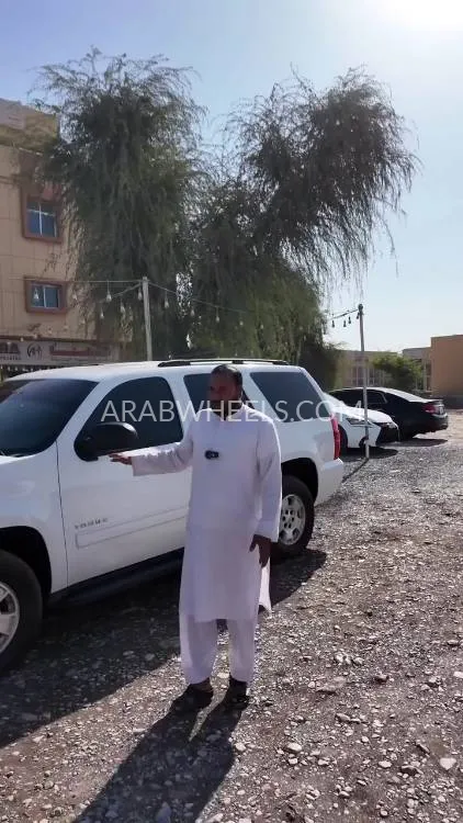 Chevrolet Tahoe 2011 for Sale in Ras Al Khaimah Image-8