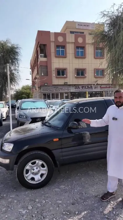 Toyota Rav4 1997 for Sale in Ras Al Khaimah Image-9