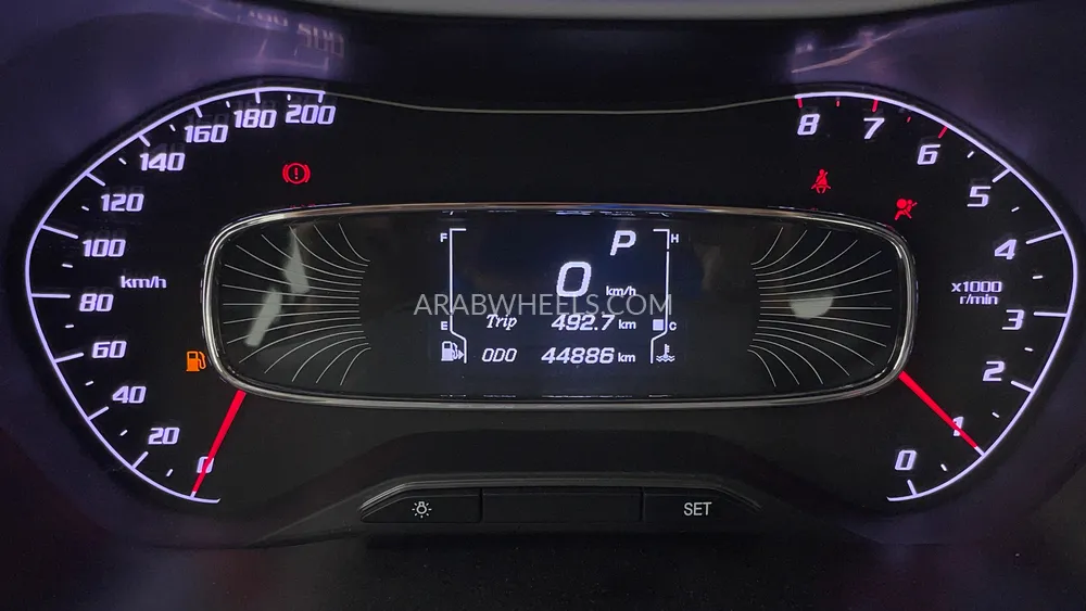 Chevrolet Groove 2023 for Sale in Dubai Image-13