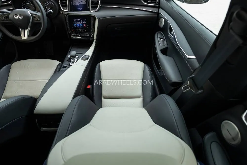 Infiniti QX55 2024 for Sale in Dubai Image-17